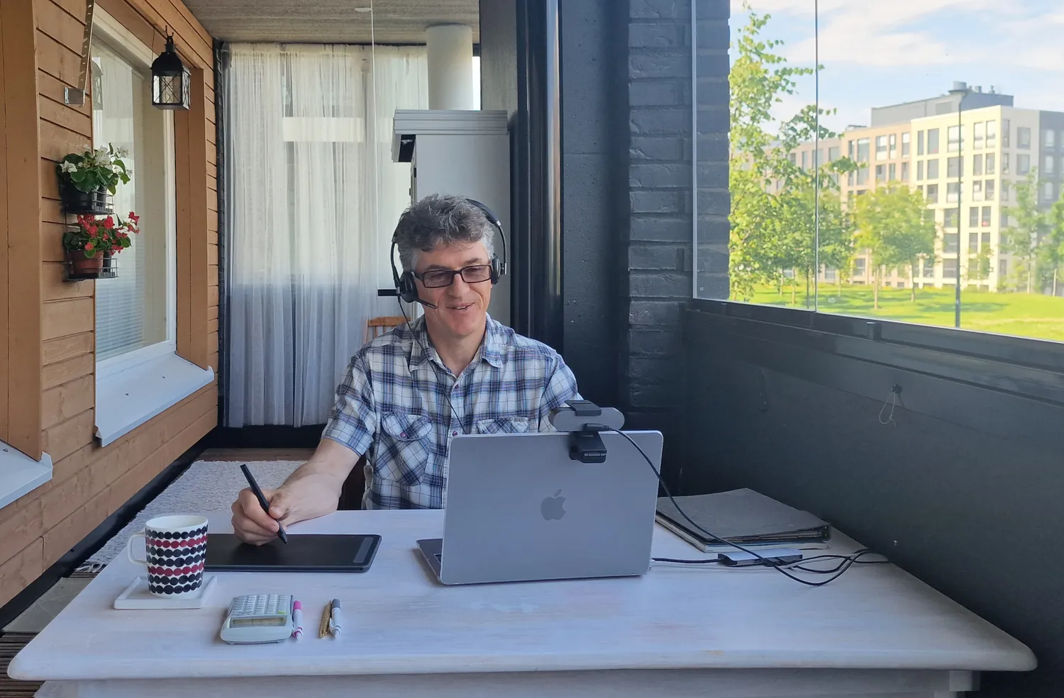 David Wills English Tutor (EFL and ESL)